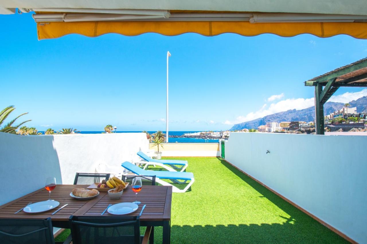 El Varadero Grande Terrasse Ensoleillee Face A La Mer Appartement Puerto de Santiago  Buitenkant foto
